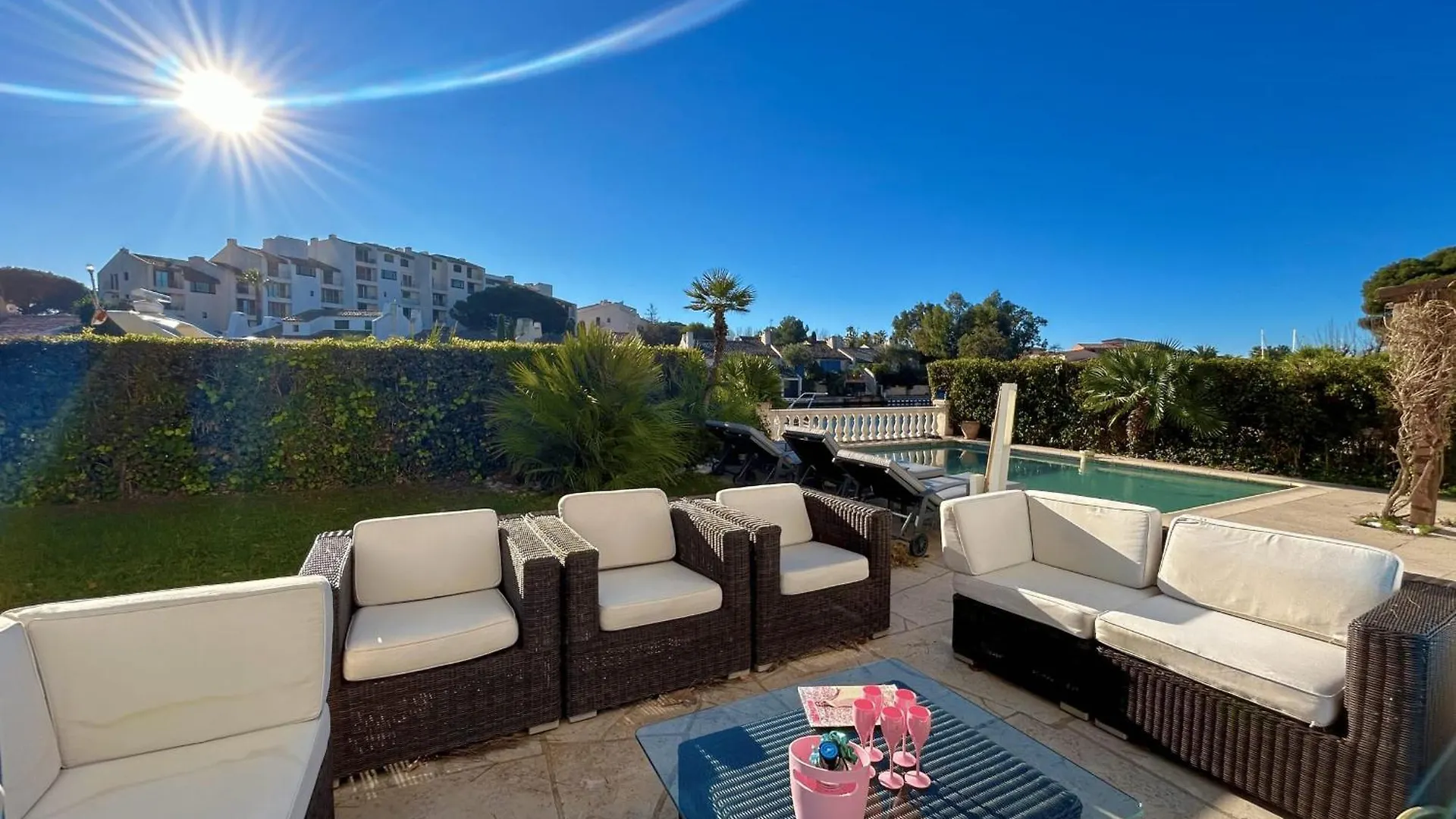 Charming House With Swimming Pool And Mooring Villa Grimaud Holiday home